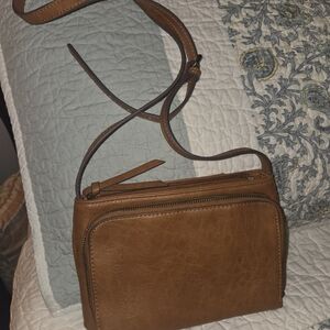 Market & Spruce Tan Leather Crossbody Bag
